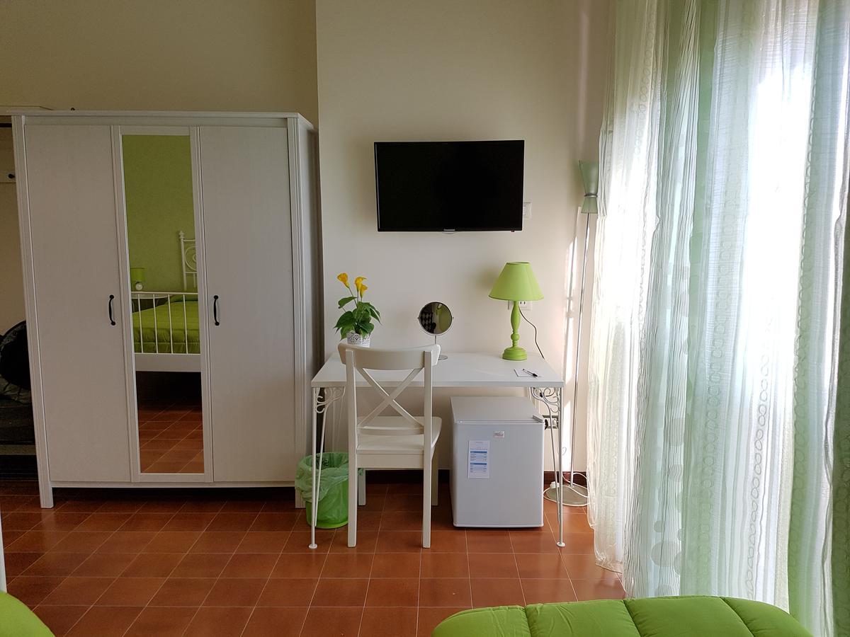 Vista Sul Porto Bed & Breakfast Palermo Exterior photo